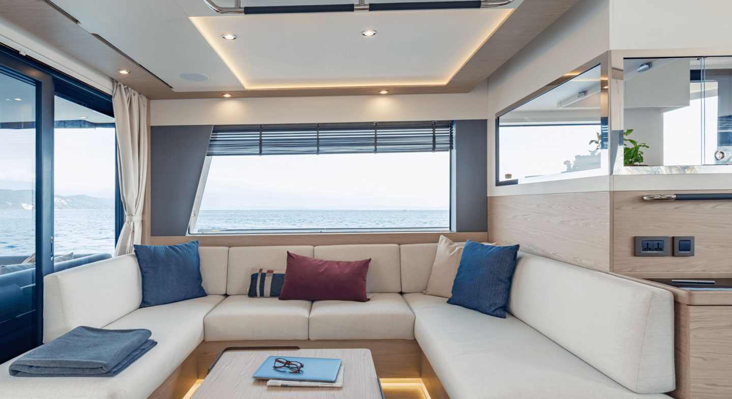 Grand Trawler 62